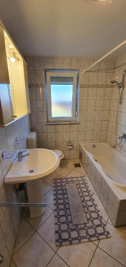 Apartmani Krajnovic Фажана Экстерьер фото