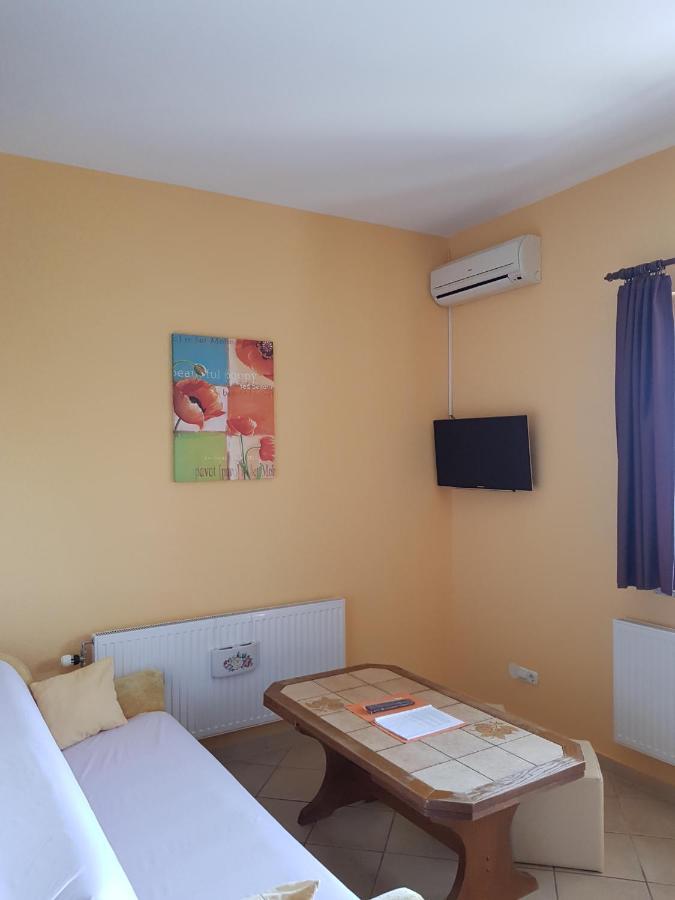 Apartmani Krajnovic Фажана Экстерьер фото