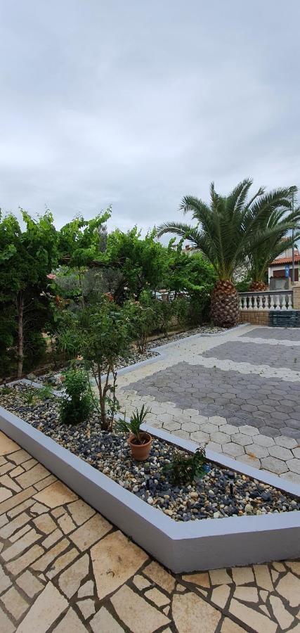 Apartmani Krajnovic Фажана Экстерьер фото