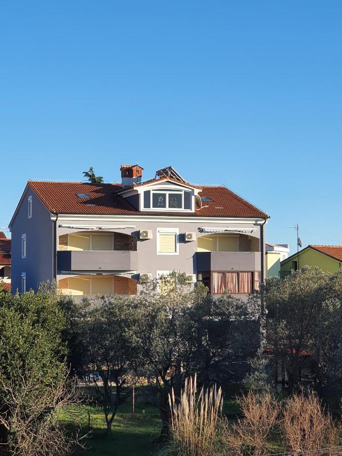 Apartmani Krajnovic Фажана Экстерьер фото