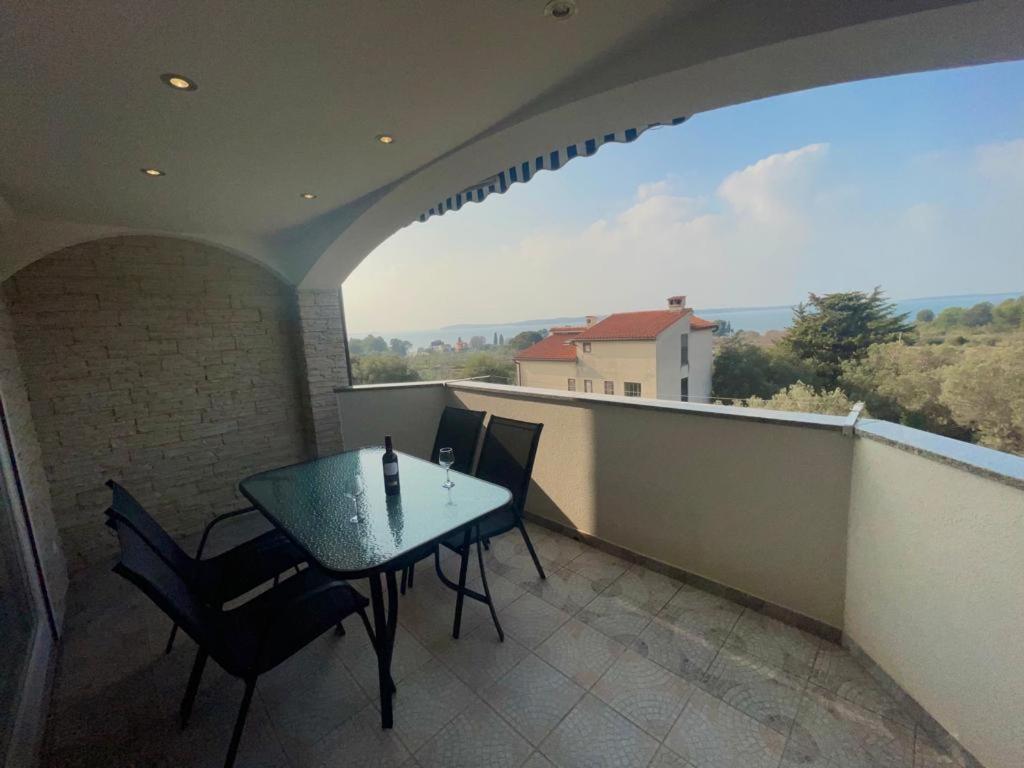 Apartmani Krajnovic Фажана Экстерьер фото