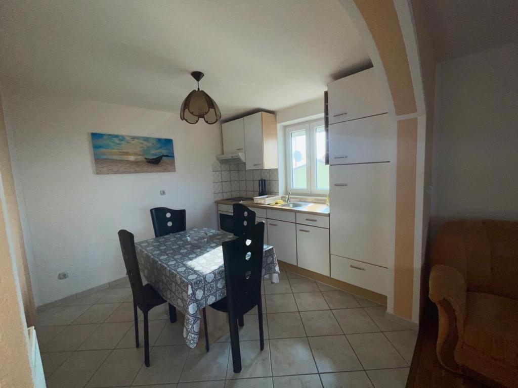Apartmani Krajnovic Фажана Экстерьер фото