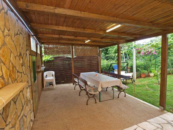 Apartmani Krajnovic Фажана Экстерьер фото